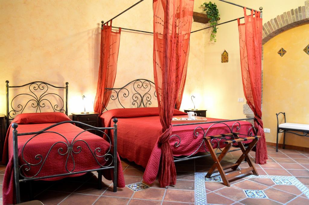 Il Castello Bed and Breakfast Petralia Sottana Eksteriør billede
